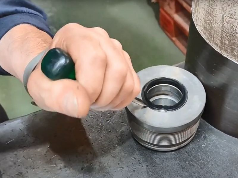 7 خطوات أساسية لمنع الأسطوانة الهيدروليكية